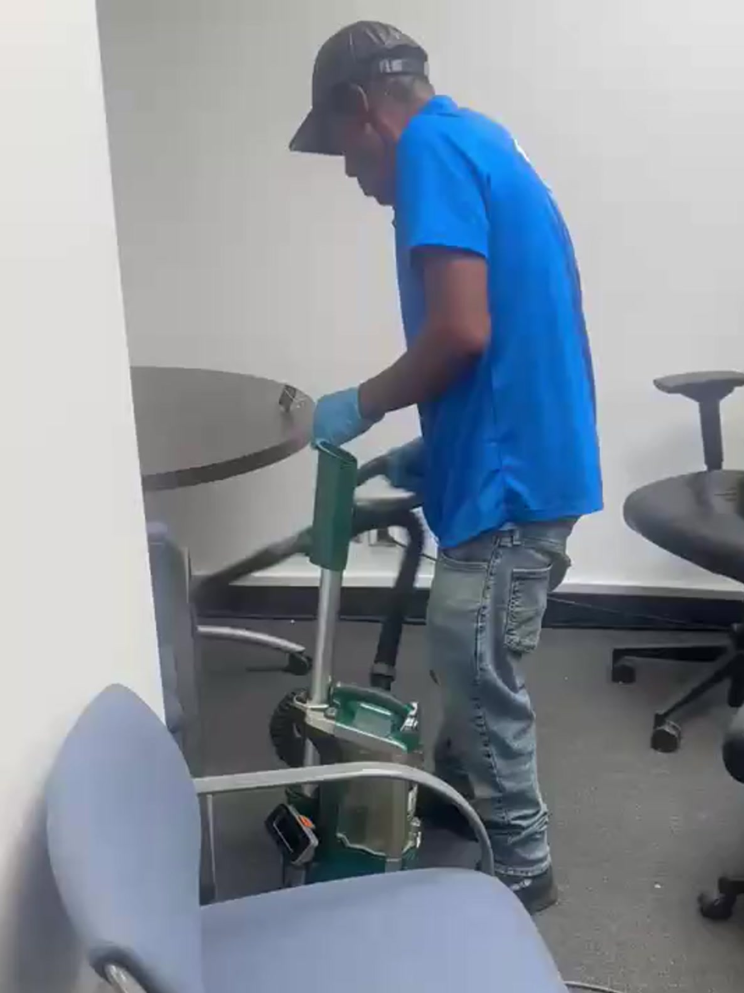 FC Cleaning Services professional office cleaning